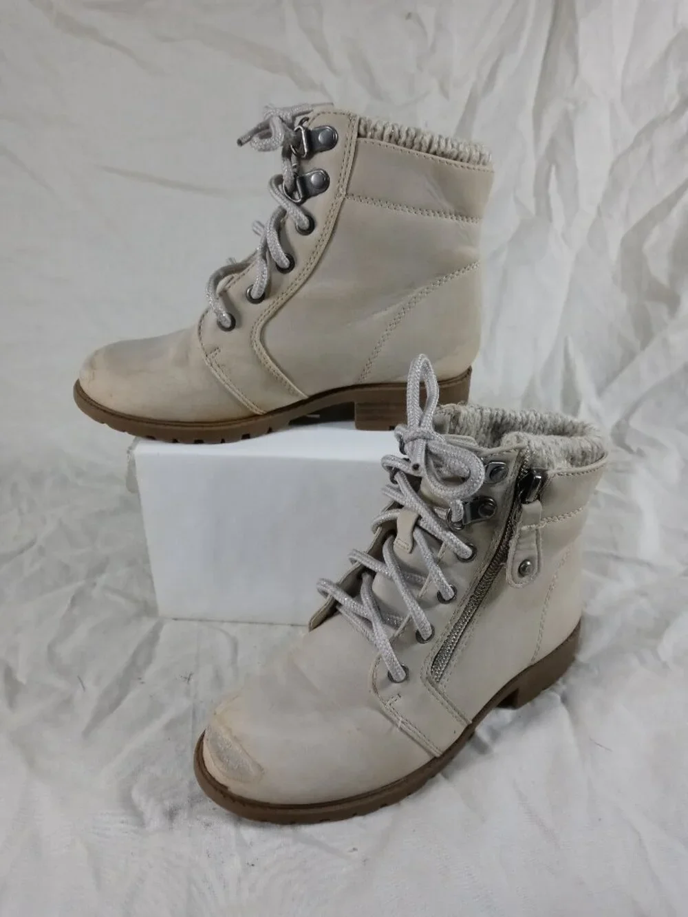 Wonder Nation Girls Beige/ Brown Lace & Zip Up Combat Boots Size 13 in Good Cond